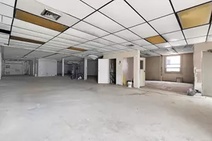 160 Franklin Ave, Hartford, CT 06114 - Photo 1