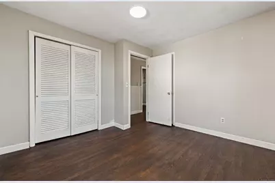 30 Doran Street, Waterbury, CT 06704 - Photo 14