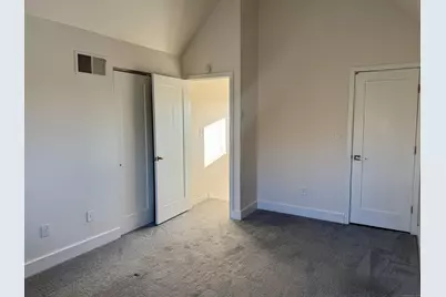 81 Montoya Drive #81, Branford, CT 06405 - Photo 10