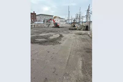 146 Crescent Avenue, Bridgeport, CT 06608 - Photo 2