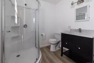 3845 Old Town Rd, Bridgeport, CT 06606 - Photo 16