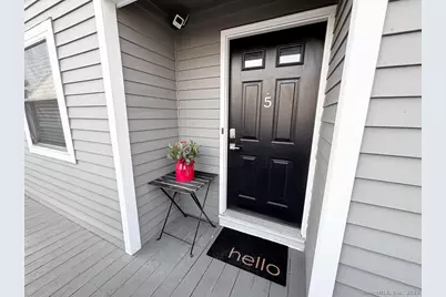 2 West Avenue #APT 5, Norwalk, CT 06854 - Photo 2