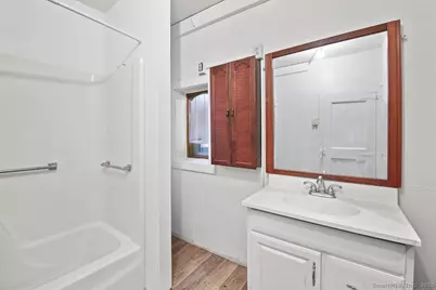 527 Burritt Street, New Britain, CT 06053 - Photo 18