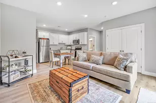 303 Bridgeport Ave, Shelton, CT 06484 - Photo 14