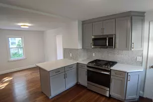 265 Homeland St, Fairfield, CT 06825 - Photo 8