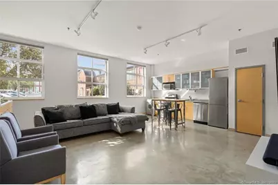 10 Ann Street #APT 102, Norwalk, CT 06854 - Photo 4