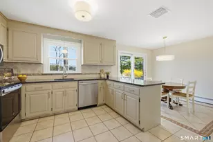 25 Brookhaven Ln, South Windsor, CT 06074 - Photo 6