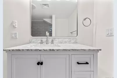 4 Bellview Road, Branford, CT 06405 - Photo 18