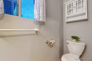 80 Country Ln, Vernon, CT 06066 - Photo 10