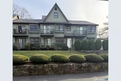 462 Glendale Avenue #20, Bridgeport, CT 06606 - Photo 1