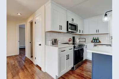 25 Edward Avenue, Watertown, CT 06795 - Photo 10