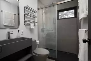 40 Canterbury Ln, Salisbury, CT 06039 - Photo 20