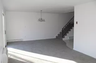 39 Woodway Rd, Stamford, CT 06907 - Photo 6