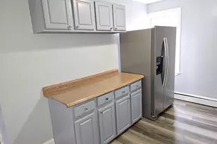 78 Tremont St, New Britain, CT 06051 - Photo 2