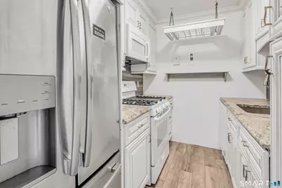 2625 Park Avenue #12H, Bridgeport, CT 06604 - Photo 18