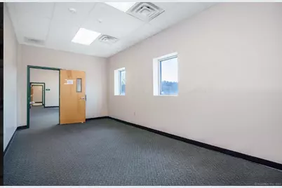 33 West Main Street, Vernon, CT 06066 - Photo 12