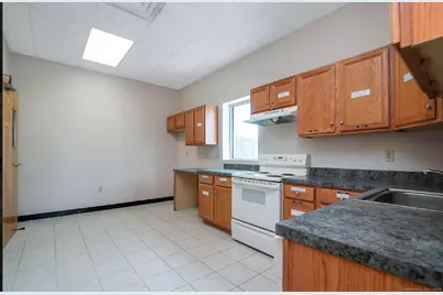 33 West Main Street, Vernon, CT 06066 - Photo 6