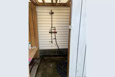 48 Lawrence Avenue, Milford, CT 06460 - Photo 12