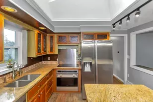 18 Hudson St, Enfield, CT 06082 - Photo 10