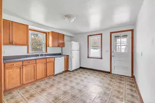 24 Beaverbrook Rd, Milford, CT 06461 - Photo 8