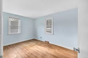 24 Beaverbrook Rd, Milford, CT 06461 - Photo 12