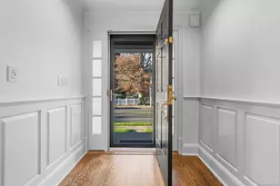 447 Reef Rd, Fairfield, CT 06824 - Photo 2