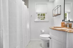 27 Reef Ct, Fairfield, CT 06824 - Photo 22