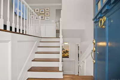 83 Woodridge Drive South, Stamford, CT 06902 - Photo 2