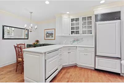 47 Bank Street #47, New Canaan, CT 06840 - Photo 18