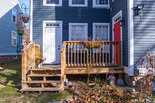 12 Sherman St, Norwich, CT 06360 - Photo 4