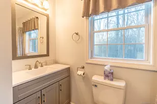135 W High St, East Hampton, CT 06424 - Photo 8