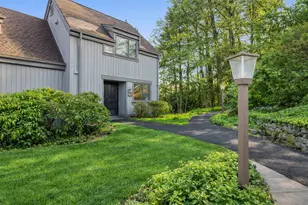 331 Heritage Vlg, Southbury, CT 06488 - Photo 2