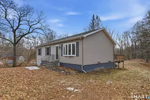 40 Buff Cap Rd, Ellington, CT 06029 - Photo 2