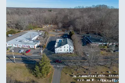 657 Orange Center Road, Orange, CT 06477 - Photo 32