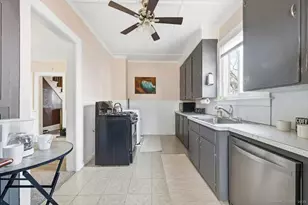 33 Division St, Norwich, CT 06360 - Photo 6