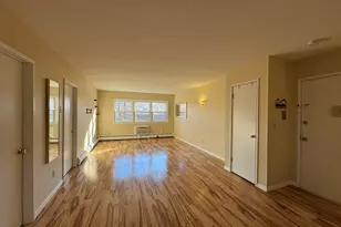 304 Pine Rock Ave, Hamden, CT 06514 - Photo 6