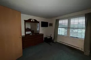 186 Stillwater Ave, Stamford, CT 06902 - Photo 8