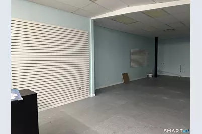 1015 Meriden Road #5, Waterbury, CT 06705 - Photo 2