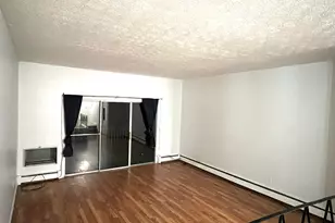 131 Woodland Dr, Montville, CT 06382 - Photo 10