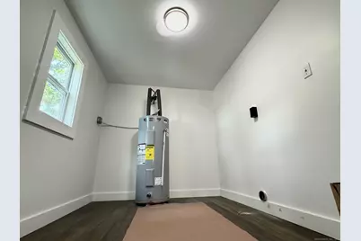 22 Hemlock Trail, Newtown, CT 06482 - Photo 14