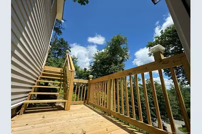 22 Hemlock Trail, Newtown, CT 06482 - Photo 10