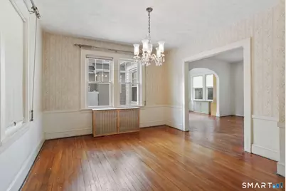 327 Meadowbrook Road, Fairfield, CT 06824 - Photo 4