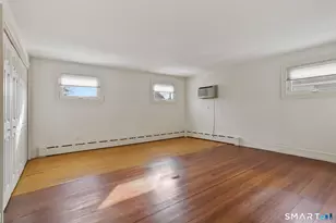 327 Meadowbrook Rd, Fairfield, CT 06824 - Photo 6