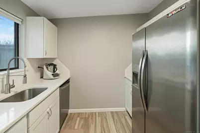 129 Webster Court #129, Newington, CT 06111 - Photo 20