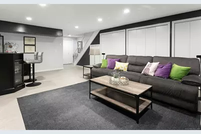 31 Wascussee Lane #65, Stamford, CT 06902 - Photo 16