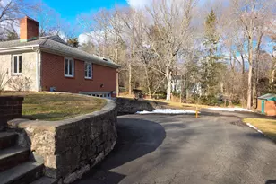 281 Roxbury Rd, Stamford, CT 06902 - Photo 4