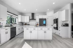 6 Vinnie Dr, Wethersfield, CT 06109 - Photo 12