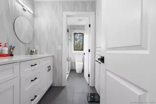 6 Vinnie Dr, Wethersfield, CT 06109 - Photo 24