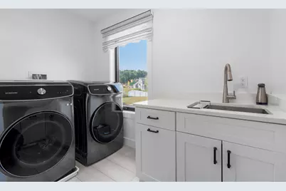 6 Vinnie Drive, Wethersfield, CT 06109 - Photo 30