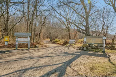 90 Midway Oval, Groton, CT 06340 - Photo 30